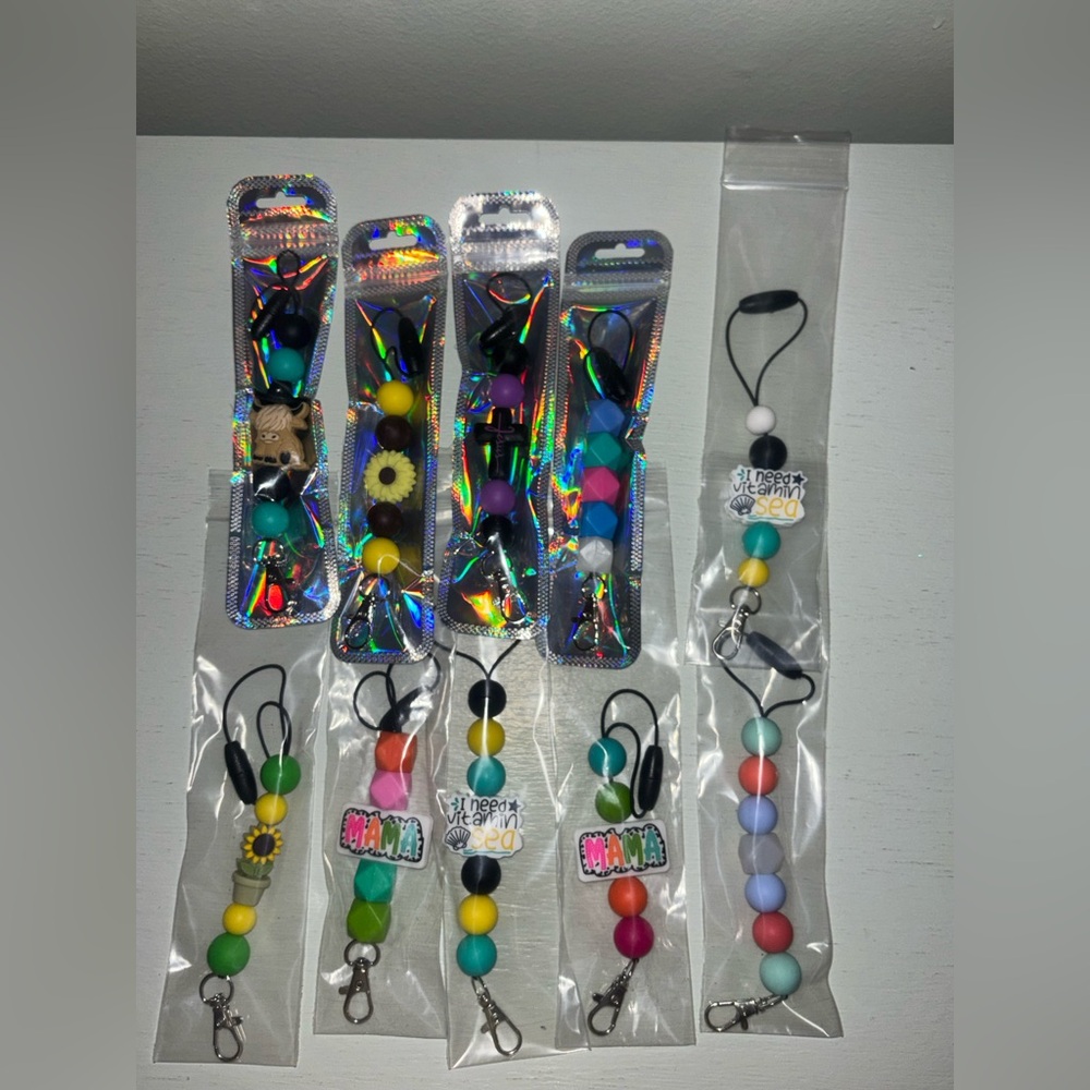 FRESHIE BEADED HANGER BUNDLE